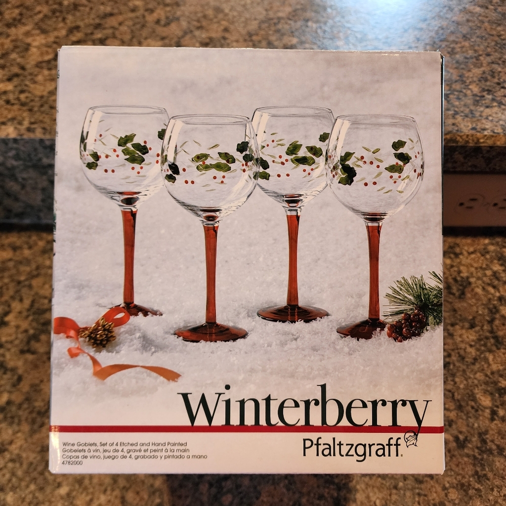 Pfaltzgraff Winterberry Wine Goblets, Set Of 4